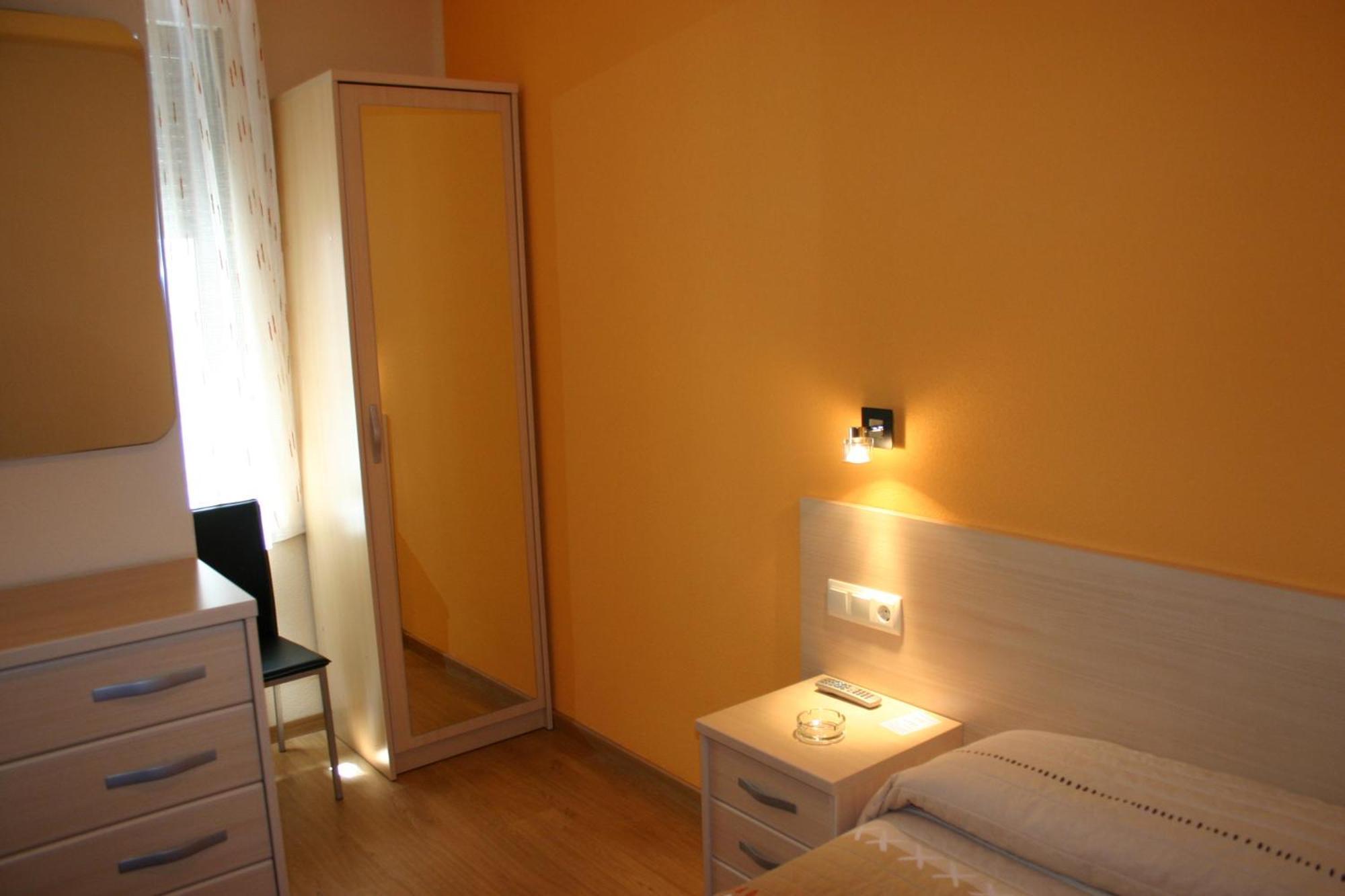Hostal Hispanico I Salamanca Luaran gambar