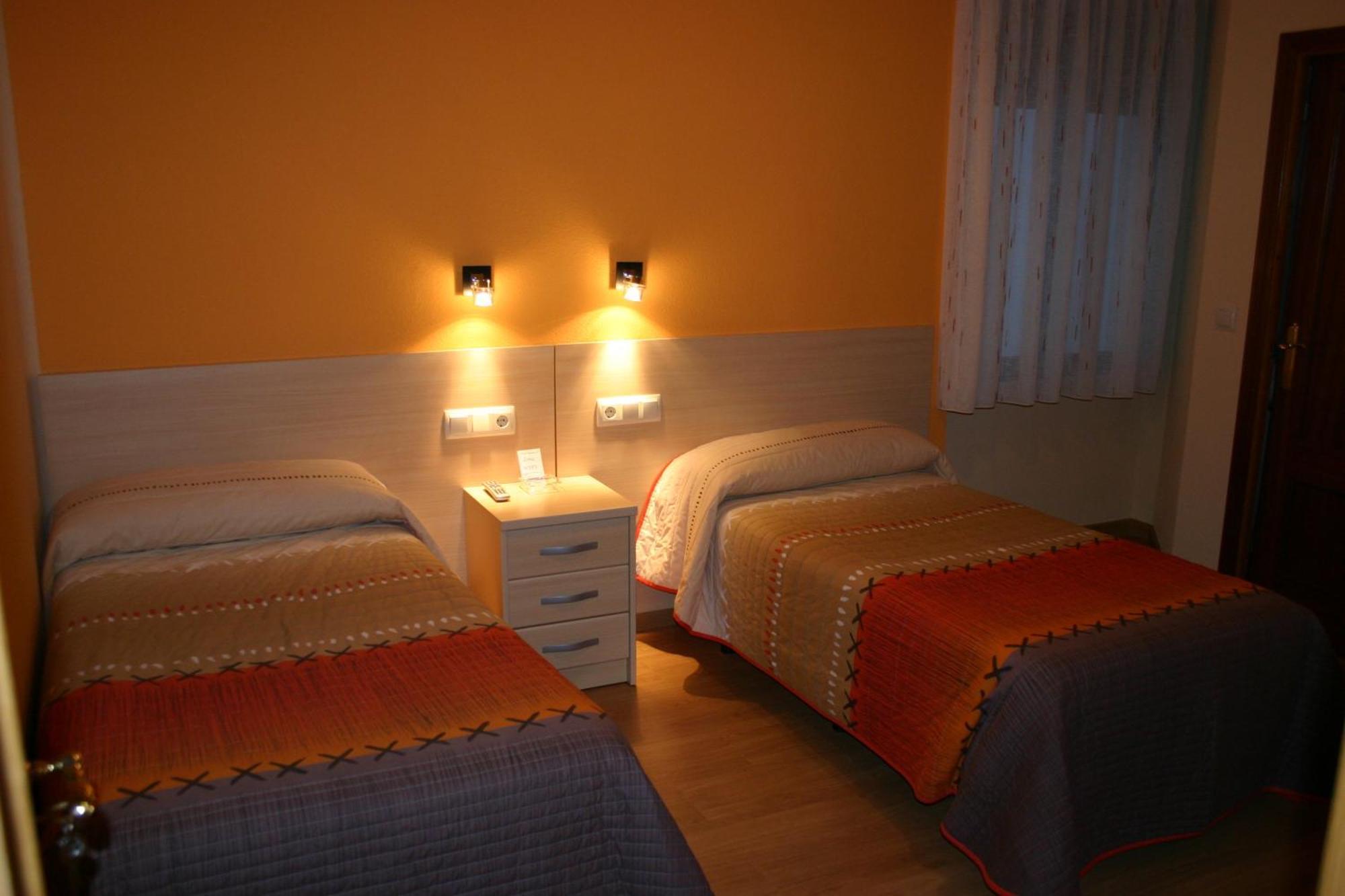 Hostal Hispanico I Salamanca Luaran gambar